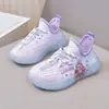 Zapatos para Niñas 2026 Primavera Nuevo Estilo Tenis de Dibujos Animados Infantiles Niños Grandes Zapatos de Malla Casuales de Princesa Zapatos Yeezy