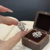 Pendientes Vintage de Perlas Huecas, Lujo Casual Exagerado, Moda de Alta Gama, Pendientes Versátiles de Diseño de Nicho para Mujer