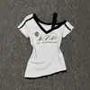 Camiseta de Manga Corta con Hombro Descubierto y Patchwork de Encaje 'Pure Desire' para Mujer, Estilo Corto de Verano, Corte Ajustado, Ceñida a la Cintura, Top Versátil Único Dulce y Picante