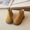 Botas Martin para Meninas 2026 Nova Moda Outono Celebridade da Internet Doce Moda Menina Crianças Médias e Grandes Botas Curtas Antiderrapantes Tendência