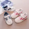 Nuevos Modelos de Primavera y Otoño 2026 de Tenis para Niños y Niñas, Zapatos de Baile, Zapatos Deportivos Casuales Versátiles para Estudiantes, Zapatos Blancos para Niños Mayores