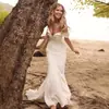 Vestido de novia ligero con cola corta cruzado al hombro ajustado al cuerpo corte sirena para novia sesión de fotos de boda de viaje vestido retro elegante