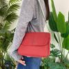 2025 nueva bolsa de hombro de tela de nylon de color liso bolsa cruzada ligera moda simple monedero para teléfono móvil 05283-SF