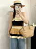 Camisola a rayas de bloques de color para mujer talla grande, adecuada para usar como prenda exterior o interior, top sin mangas, verano 2026, chaleco de punto para mujer talla grande