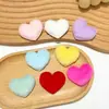 Dulces Accesorios de Peluche en Forma de Corazón DIY Materiales para Accesorios de Cabello Hechos a Mano para Niños Decoración de Ropa, Zapatos y Sombreros Accesorios de Decoración Venta al por Mayor
