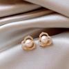 Aretes de Perla y Circonita Bañados en Oro Real para Mujer, Pequeños, Exquisitos y Elegantes, Aretes Pequeños de Flor Fragante, Aretes de Moda para Commuter