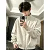 Chaqueta Harrington americana retro color vino, una chaqueta bomber moderna y elegante para hombre, con un tacto de alta gama y un cuello mao, que se asemeja a una chaqueta de béisbol.