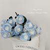 Rosa azul hielo única con sensación hidratante artificial, ideal para el Día de San Valentín, decoración del hogar, rosa de Ecuador.