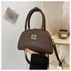 Bolso de Alta Gama para Mujer Otoño e Invierno Combinación Total 2023 Nuevo Diseño Nicho Retro Bolso Bandolera de Hombro Bolso Concha Portátil