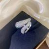 Anillo de Mariposa con Circonita Incrustada en Cobre Estilo Similar a Xiaohongshu para Mujer, Accesorios de Moda de Lujo Ligero con Perla Chapados en Oro Real de Alta Calidad