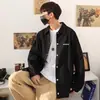 Chaqueta de Manga Larga con Solapa Simple Japonesa Estilo Nuevo Juvenil Casual para el Viaje Diario de un Solo Botón con Decoración Estampada a la Moda