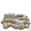 Juego de ropa de cama sencillo de seis piezas para cama de dormitorio universitario, incluye sábana bajera, funda de edredón y funda de almohada, juego de ropa de cama de tres piezas para una persona, juego completo 2026