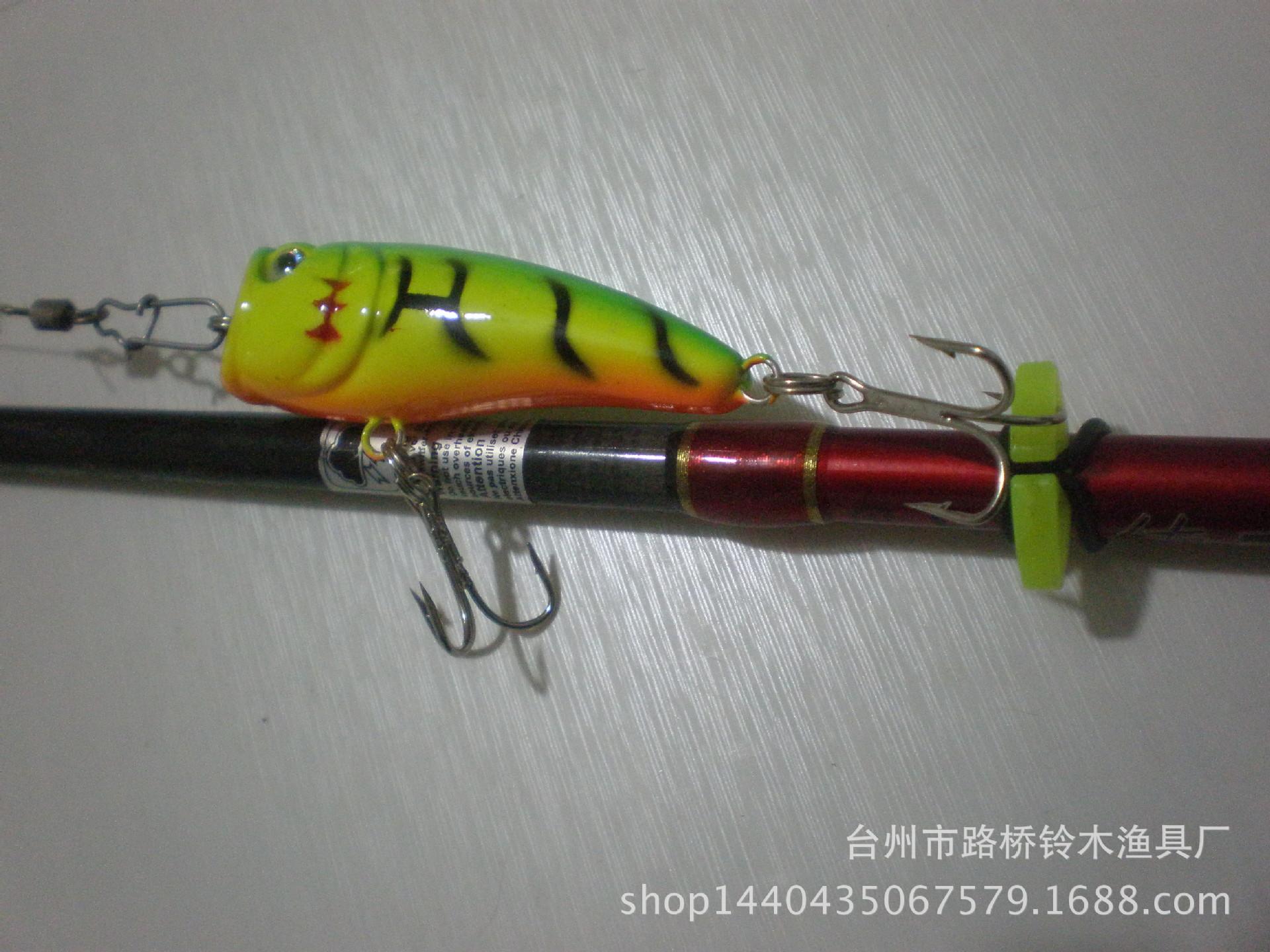 挂钩器 008
