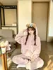 Pijama de Coral Fleece para Mujer Otoño Invierno Nuevo Estilo Set Portátil con Cremallera Moda Suelto Engrosado Cálido Cárdigan Ropa de Casa