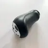 Adequado para manopla de câmbio de carro Renault, manopla de câmbio manual, acessórios modificados, manopla de câmbio de couro com costura vermelha