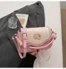 Bolsas Femininas de Nicho 2026 Nova Moda Estiloso Versátil Tendência para o Trabalho Diário Casual Doce Bonito Bolsa de Ombro Transversal