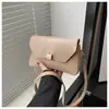 High-end Sense Bag Mulheres 2024 Nova Chegada Baguette Bag Retro Portátil Underarm Bag elegante Menina Ombro Crossbody Small Bag