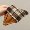 Pinza para el pelo de felpa con lunares de alta gama 2026, Pinza de tiburón moderna y exquisita para mujer, Versátil para el uso diario y el trabajo, Accesorio para el cabello