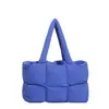 Bolso de Axila para Mujer, Bolso de Hombro Versátil Nuevo, Bolso de Algodón Relleno, Gran Capacidad, Bolso Tote de Mano a la Moda, Bolso de Moda