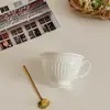 Conjunto Xícara e Pires de Café Branco Francês Xícara de Cerâmica Louça para Mesa de Chá da Tarde Estilo Britânico e Europeu Compacto Ladies Jueqin