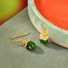 Pendientes Yuebao de plata de ley S925 bañados en oro con jaspe hetiano, estilo chino, estilo nacional, con forma de farol de reunión y cuentas redondas, con gancho para la oreja.