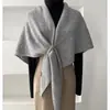 Nuevo Estilo Shawl Triangular de Lana Streetwear Perezoso para Mujer, Protección para el Cuello Otoño e Invierno, Chal Cálido de Color Sólido para Habitaciones con Aire Acondicionado