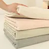 2026 Nuevo Modelo Doble Capa Algodón de Gasa Lino Sábana para Cama de Adulto Sábana Individual Pieza Única