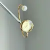Reloj pulsera de perlas vintage para mujer, lujo ligero, exquisito, simple, elegante, versátil, reloj de cuarzo, accesorio para la mano
