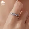 Anillo Twist Abrible Ai Fu Le Lujo Ligero Brillante de Moissanita de 1 Quilate Plata de Ley S925 Anillo Ajustable Joyería para Mujeres