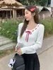 Suéter de Punto para Mujer Color Blanco Francés, Cuello en U, Bloques de Color, Lazo, Manga Larga, Diseño Ajustado, Top de Otoño