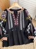 Camisa retro con bordado pesado Q1 para mujer, nueva blusa holgada de vacaciones bohemia de 2024, antiedad