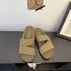 Novas Sandálias Slip-On Estilo Birkenstock de Verão 2026 para Uso ao Ar Livre, Estilo Coreano, Antiderrapantes, Modernas, Versáteis, com Solado Grosso, Sandálias de Solado Macio