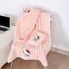 Toalha de Banho Cartoon de Listras Doces Sanrio Kitty, Fofa em Fleece de Coral, Absorvente, Secagem Rápida, Espessa, Adequada para Envolver e Usar no Banho