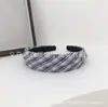 Diadema de Tela Estilo Universitario Retro Coreano para Mujer, Diadema de Borde Ancho a Cuadros y Lunares con Corona Alta, Accesorio para el Cabello Versátil y Elegante