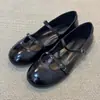 Zapatos planos de piel de oveja estilo coreano con diseño calado para mujer, versátiles, punta redonda, corte bajo, zapatos planos tipo ballet, zapatos Mary Jane de doble tira
