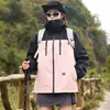 Estilo Novo 2025 Roupas de Trabalho com Capuz Esportivas para Montanhismo ao Ar Livre Jaquetas à Prova de Vento e Impermeáveis para Primavera e Outono para Homens e Mulheres