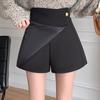 Shorts Pretos para Mulheres, Verão Fino Casual Tamanho Grande Corpo em Forma de Pera Cintura Alta Design Emagrecedor Hot Girl Perna Larga Hot Pants