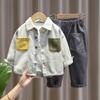 Conjunto de Tres Piezas para Niños Primavera y Otoño 127 Nuevo Estilo 2026 6 Bebé Pequeño Elegante Chaqueta Ropa Conjunto de Bebé Moderno