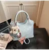Bolsa de Mão Retrô de Nicho, Bolsa de Ombro Cruzada Simples e Casual Tipo Saco, Nova Moda Outono 2025 Bolsa de Ombro Fosca para Mulheres