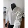 2026 Nova Camisa Base Masculina de Primavera Texturizada com Decote V Tamanho Grande Cor Sólida Manga Longa