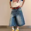 Calça Jeans Cropped Estilo Retrô Americano com Fivela de Paris Lavagem de Bambu para Homens e Mulheres, Shorts Acima do Joelho Design de Verão
