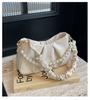 Bolsa de Ombro com Contas Estilo Coreano Fashionável Feminina Chegada Nova 2024 Bolsa Nuvem Plissada Bolsa de Ombro Portátil Fashionável Bolsa Quadrada Pequena