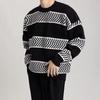 Camiseta casual de punto para llevar debajo 23 suéter grueso de color contrastante para hombre a rayas 20 top holgado para hombre estilo moderno ligeramente maduro otoño e invierno