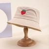 Sombrero de Pescador de Fresa Bordado Fresco Pequeño Transfronterizo del Sudeste Asiático para Mujer Verano Versátil Moda Sombrero de Protección Solar Venta al por Mayor