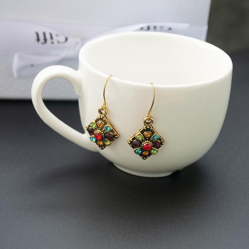 11768293230_795236357