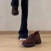 Mocassins Slip-on de Solado Grosso 2026 Outono Novo Retro Salto Escondido Botas Curtas Bico Redondo Para Pessoas Baixas Mocassins de Trabalho