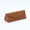 Estuche para gafas con diseño creativo de cruz, venta al por mayor, estuche plegable para gafas de sol de moda, hecho a mano, de PU con veta de madera.