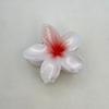 Pinza para el pelo Oufelai Flor de Plumeria Europea y Americana Transfronteriza Pinza Lateral Pinza para la Parte Posterior de la Cabeza Peinado Recogido Pinza de Tiburón Accesorio para el Cabello Que No Daña el Cabello