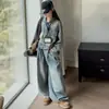 Conjunto de Roupa para Meninas Outono 2026 Novo Estilo Jaqueta Jeans Infantil Tendência Cool Primavera Outono Conjunto de Peça Superior e Externa para Adolescente
