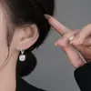 Pendientes Brillantes de Moissanita, Pendientes de Zirconia Cuadrados, Modernos y Elegantes, Pendientes de Aro de Lujo Ligero y de Gama Alta